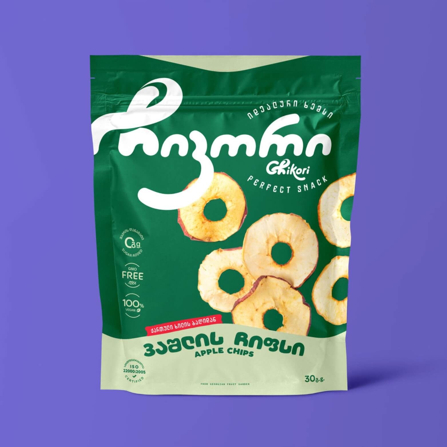 Crispy apple chips – delicious and healthy Georgian fruit snack.
